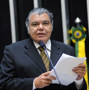 Sarney Filho é contra impeachment