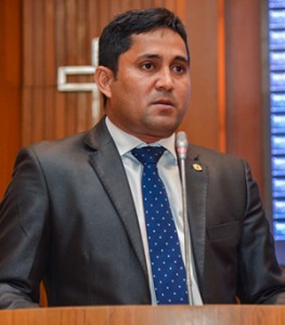 Toca Serra deve contra-atacar na segunda-feira